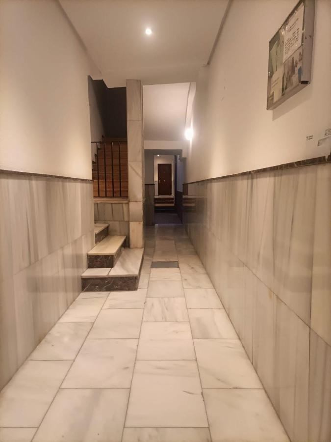 Habitacion En Chueca, Centro De Мадрид Екстериор снимка